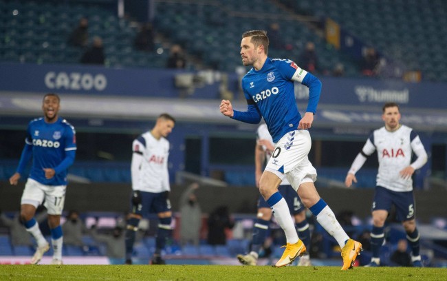 锋线火力断 锋线火力断